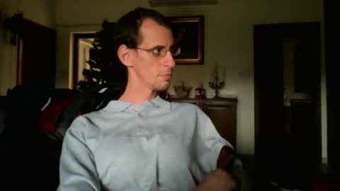 Snapshot of jos39a chatting on December 16, 2025, 12:21 pm jos39a online show from December 16, 2025, 12:21 pm