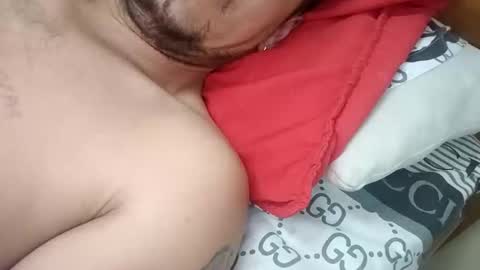 jose868635 online show from September 22, 2025, 2:46 am