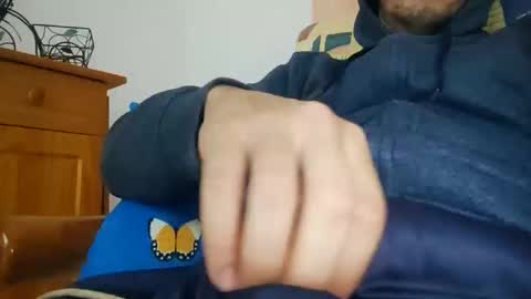 jose_985 online show from December 15, 2025, 12:15 am