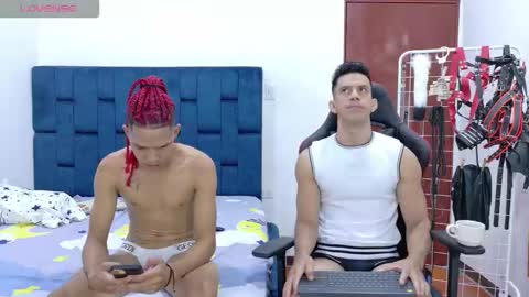 jose_rumbero91 online show from October 8, 2025, 12:25 pm