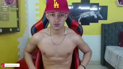 jose_sexycumm online show from November 25, 2025, 7:58 pm