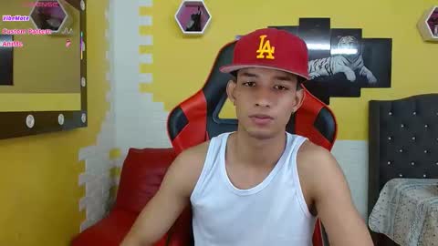 jose_sexycumm online show from December 4, 2025, 8:06 pm