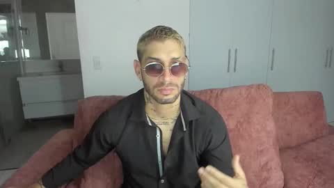 jose_wc online show from January 10, 2026, 2:46 am