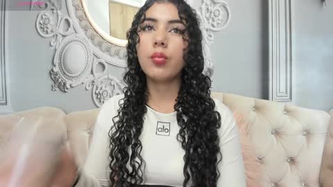 Snapshot of joselyn_sexy_ chatting on January 22, 2025, 2:03 pm Katalina online show from January 22, 2025, 2:03 pm