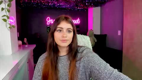 Snapshot of joselynsweet chatting on September 14, 2025, 2:44 am Sofia Garcia online show from September 14, 2025, 2:44 am