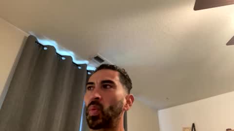 josemcmin online show from April 13, 2026, 6:02 pm