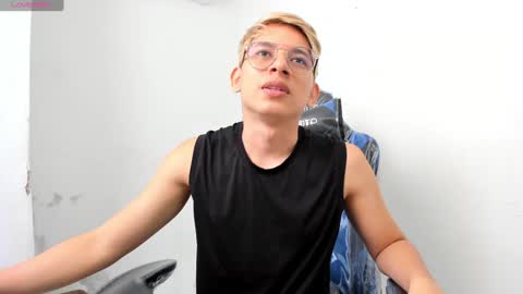 Snapshot of joseph_brown_ chatting on December 8, 2024, 11:57 am JOSEPH BROWN online show from December 8, 2024, 11:57 am