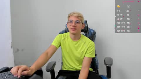 Snapshot of joseph_brown_ chatting on December 12, 2024, 11:29 am JOSEPH BROWN online show from December 12, 2024, 11:29 am