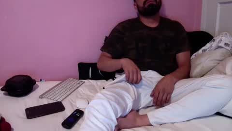 Snapshot of josephs1990 chatting on March 10, 2025, 3:34 am josephs1990 online show from March 10, 2025, 3:34 am