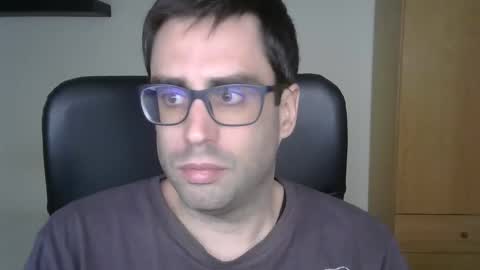 Snapshot of josevd chatting on November 15, 2025, 2:24 pm Jose online show from November 15, 2025, 2:24 pm