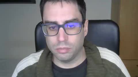 Snapshot of josevd chatting on January 11, 2026, 2:11 pm Jose online show from January 11, 2026, 2:11 pm