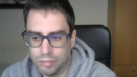 Snapshot of josevd chatting on January 19, 2026, 11:47 am Jose online show from January 19, 2026, 11:47 am