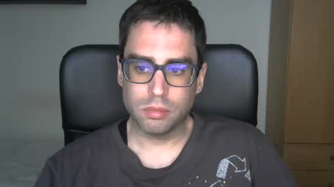 Snapshot of josevd chatting on April 1, 2026, 5:54 pm Jose online show from April 1, 2026, 5:54 pm