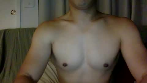 joshasian0713 online show from May 25, 2026, 11:16 am