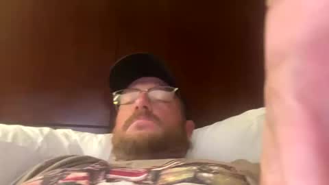 Snapshot of joshua122933 chatting on October 17, 2025, 1:03 pm Josh online show from October 17, 2025, 1:03 pm