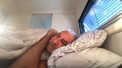 joshua19988945132 online show from January 17, 2026, 1:27 pm