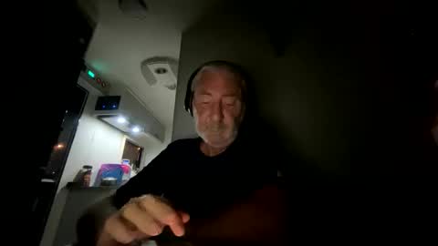 joshua19988945132 online show from March 20, 2026, 8:08 am