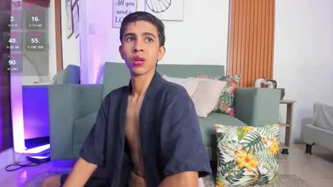 Joshua Sanz  online show from November 17, 2025, 3:34 am