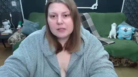 josiesun771 online show from February 20, 2026, 7:21 am