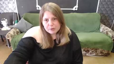 Snapshot of josiesun771 chatting on June 14, 2026, 11:34 am josiesun771 online show from June 14, 2026, 11:34 am