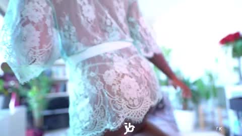 josyblack online show from December 15, 2024, 11:12 am