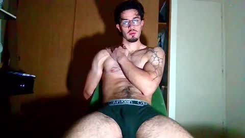 jotarojas1 online show from November 4, 2025, 4:55 am