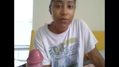jottijade online show from October 1, 2025, 12:33 pm