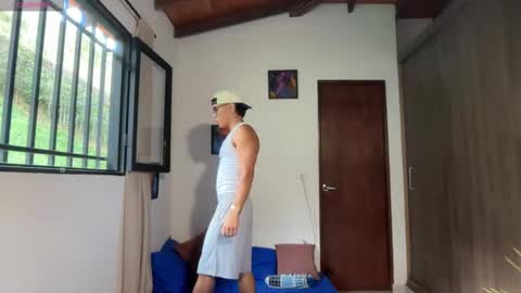 Im Jouliano online show from March 1, 2026, 10:34 pm