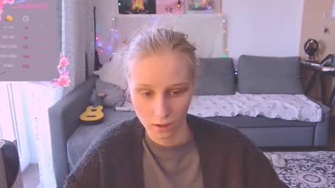 joy_keys online show from March 7, 2025, 2:23 pm