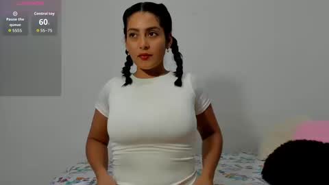 Snapshot of joyaoscura55 chatting on September 19, 2025, 12:12 am sofiaparker8 online show from September 19, 2025, 12:12 am