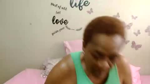 Snapshot of joycemando chatting on February 6, 2025, 11:43 am DairyQueen online show from February 6, 2025, 11:43 am