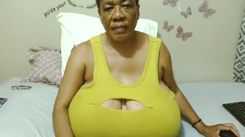 Snapshot of joycemando chatting on February 16, 2025, 9:05 pm DairyQueen online show from February 16, 2025, 9:05 pm