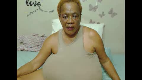 Snapshot of joycemando chatting on March 6, 2025, 5:54 pm DairyQueen online show from March 6, 2025, 5:54 pm