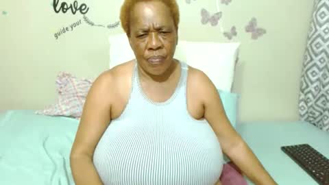 Snapshot of joycemando chatting on March 8, 2025, 6:37 pm DairyQueen online show from March 8, 2025, 6:37 pm