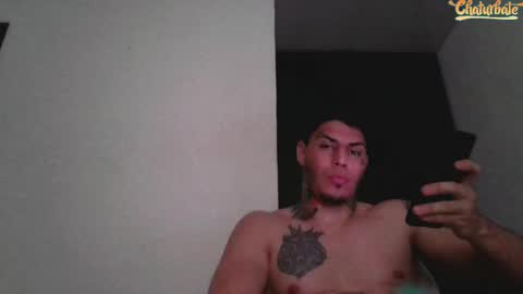 Snapshot of jq401055 chatting on February 15, 2025, 8:22 pm Jaxxx67 online show from February 15, 2025, 8:22 pm