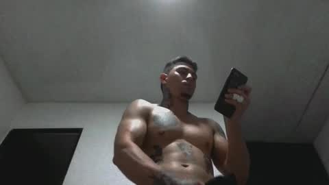 Snapshot of jq401055 chatting on October 14, 2025, 6:31 pm Jaxxx67 online show from October 14, 2025, 6:31 pm