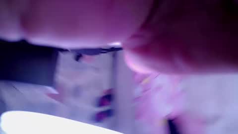 N I N O online show from March 10, 2025, 4:03 pm