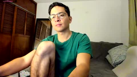 Snapshot of jriizh chatting on May 23, 2026, 3:45 am Cristian- tellme Criis online show from May 23, 2026, 3:45 am