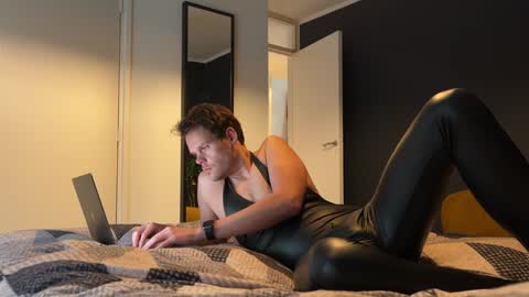 JoyBoy online show from December 28, 2024, 10:47 am