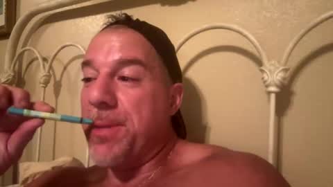 jroge21 online show from January 2, 2025, 9:54 am