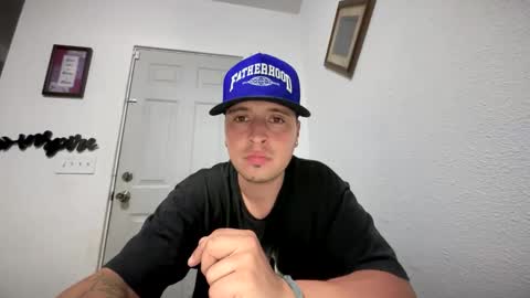 CarmelPapi93 online show from January 7, 2025, 12:09 pm