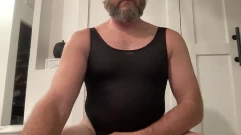 Just Enjoy the Show online show from November 20, 2025, 2:45 am