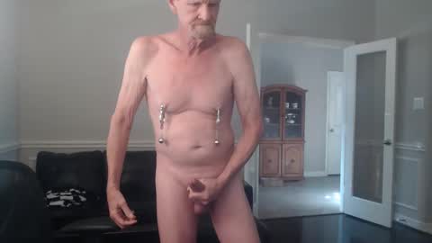 jtull52 online show from December 11, 2024, 7:25 pm