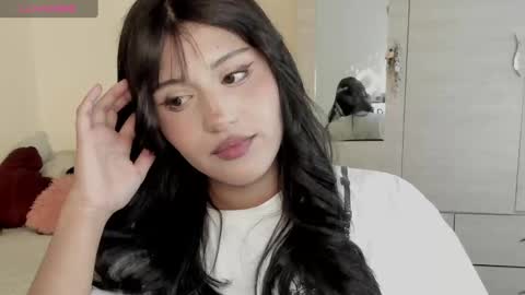 Ju Kyung online show from November 13, 2025, 6:45 am