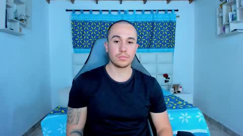 Snapshot of juan__jimenez chatting on January 20, 2025, 4:21 am Juan online show from January 20, 2025, 4:21 am