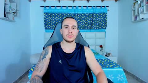 Snapshot of juan__jimenez chatting on February 5, 2025, 2:19 am Juan online show from February 5, 2025, 2:19 am