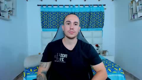 Snapshot of juan__jimenez chatting on February 12, 2025, 3:51 am Juan online show from February 12, 2025, 3:51 am