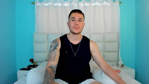 Snapshot of juan__jimenez chatting on September 11, 2025, 5:24 pm Juan online show from September 11, 2025, 5:24 pm