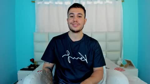 Snapshot of juan__jimenez chatting on September 24, 2025, 8:23 pm Juan online show from September 24, 2025, 8:23 pm