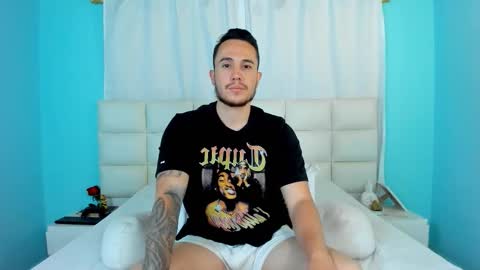 Snapshot of juan__jimenez chatting on October 15, 2025, 10:32 pm Juan online show from October 15, 2025, 10:32 pm